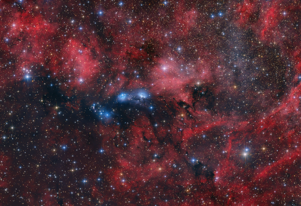 مجموعه NGC6914
